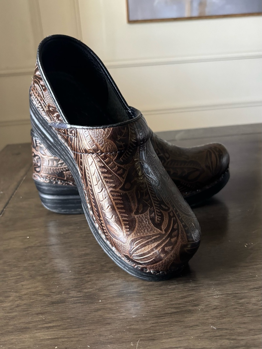 Dansko shoes clogs